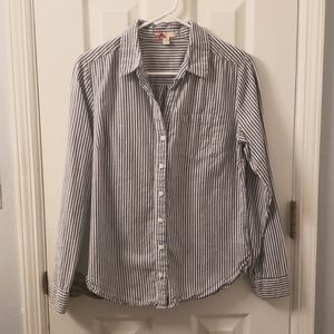 Blue and white striped Oxford shirt